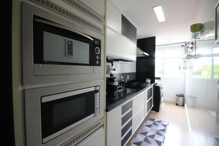 Apartamento à venda com 98m², 3 quartos e 2 vagasCozinha
