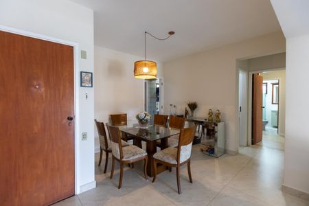 Apartamento à venda com 98m², 3 quartos e 2 vagasSala