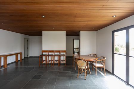 Apartamento à venda com 98m², 3 quartos e 2 vagasÁrea comum - Salão de festas