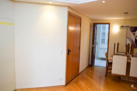 Apartamento à venda com 83m², 3 quartos e 1 vagaSala
