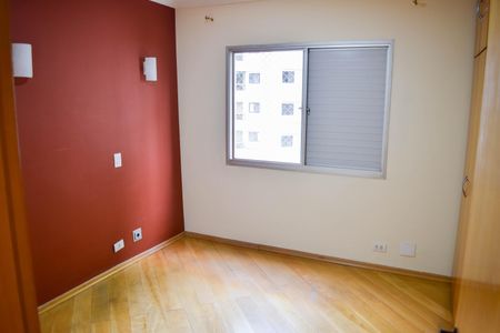 Apartamento à venda com 83m², 3 quartos e 1 vagaQuarto 2