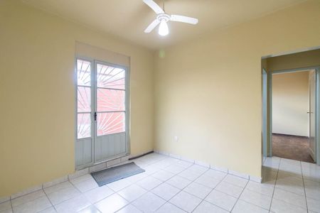 Sala de apartamento para alugar com 1 quarto, 51m² em Partenon, Porto Alegre