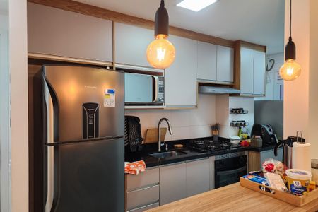 Apartamento à venda com 48m², 2 quartos e 1 vaga Apartamento à venda com 48m², 2 quartos e 1 vagaCozinha