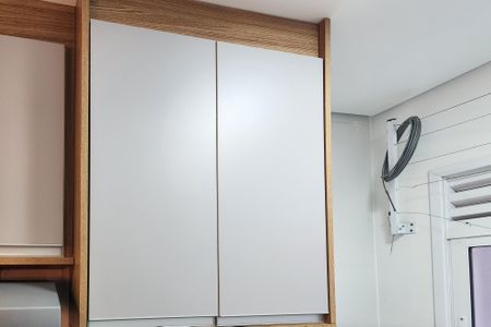 Apartamento à venda com 48m², 2 quartos e 1 vaga Apartamento à venda com 48m², 2 quartos e 1 vagaÁrea de Serviço