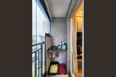 Apartamento à venda com 48m², 2 quartos e 1 vaga Apartamento à venda com 48m², 2 quartos e 1 vagaVaranda