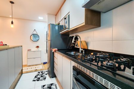 Apartamento à venda com 48m², 2 quartos e 1 vaga Apartamento à venda com 48m², 2 quartos e 1 vagaCozinha