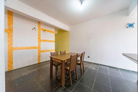 Casa à venda com 315m², 3 quartos e 8 vagas Casa à venda com 315m², 3 quartos e 8 vagasCopa 2