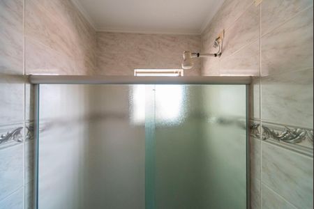 Casa à venda com 315m², 3 quartos e 8 vagas Casa à venda com 315m², 3 quartos e 8 vagasBanheiro da Suíte