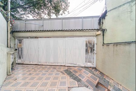 Casa à venda com 315m², 3 quartos e 8 vagas Casa à venda com 315m², 3 quartos e 8 vagasQuintal