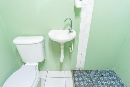 Casa à venda com 315m², 3 quartos e 8 vagas Casa à venda com 315m², 3 quartos e 8 vagasBanheiro da Garagem