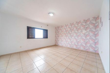 Casa à venda com 315m², 3 quartos e 8 vagas Casa à venda com 315m², 3 quartos e 8 vagasQuarto 2