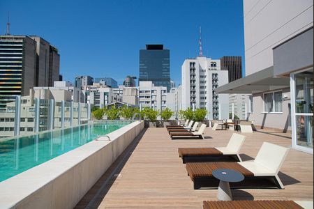 Apartamento para alugar com 62m², 2 quartos e 1 vaga Apartamento para alugar com 62m², 2 quartos e 1 vagaÁrea comum - Piscina