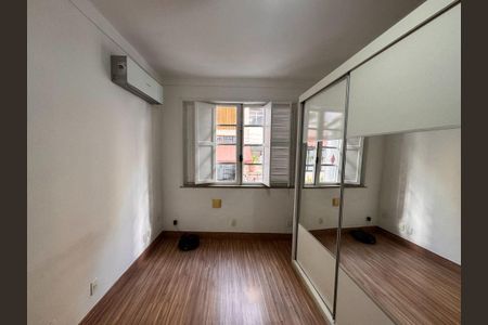 Casa à venda com 2 quartos, 140m² em Ingá, Niterói