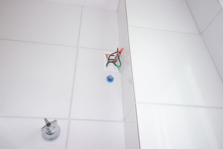 Banheiro da Suíte de apartamento à venda com 2 quartos, 68m² em Cabral, Contagem