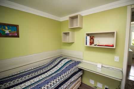 Casa de condomínio para alugar com 218m², 4 quartos e 2 vagasQuarto 2