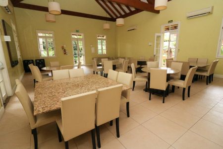 Casa de condomínio para alugar com 218m², 4 quartos e 2 vagasÁrea comum - Salão de festas 1