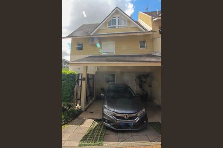 Casa de condomínio para alugar com 218m², 4 quartos e 2 vagasFachada