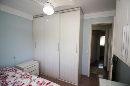 Casa de condomínio para alugar com 218m², 4 quartos e 2 vagasQuarto 1