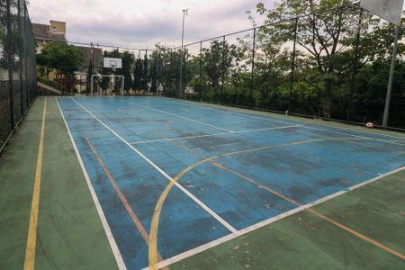 Casa de condomínio para alugar com 218m², 4 quartos e 2 vagasQuadra Esportiva