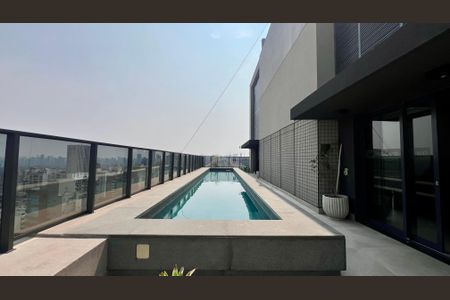 Studio para alugar com 22m², 1 quarto e sem vaga Studio para alugar com 22m², 1 quarto e sem vagaPiscina