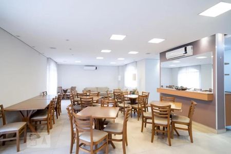 Apartamento à venda com 65m², 2 quartos e 1 vaga Apartamento à venda com 65m², 2 quartos e 1 vagaÁrea comum - Salão de Festas