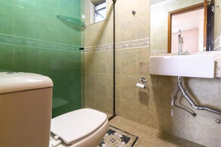 Apartamento à venda com 65m², 2 quartos e 1 vaga Apartamento à venda com 65m², 2 quartos e 1 vagaBanheiro da Suíte