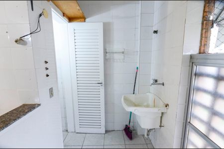 Apartamento à venda com 69m², 2 quartos e 1 vaga Apartamento à venda com 69m², 2 quartos e 1 vagaÁrea de Serviço