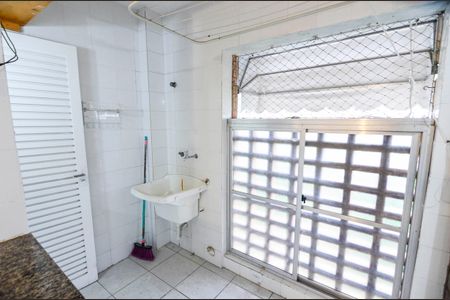 Apartamento à venda com 69m², 2 quartos e 1 vaga Apartamento à venda com 69m², 2 quartos e 1 vagaÁrea de Serviço