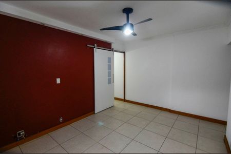 Apartamento à venda com 69m², 2 quartos e 1 vaga Apartamento à venda com 69m², 2 quartos e 1 vagaSala