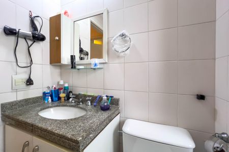 Apartamento à venda com 87m², 3 quartos e 2 vagas Apartamento à venda com 87m², 3 quartos e 2 vagasBanheiro