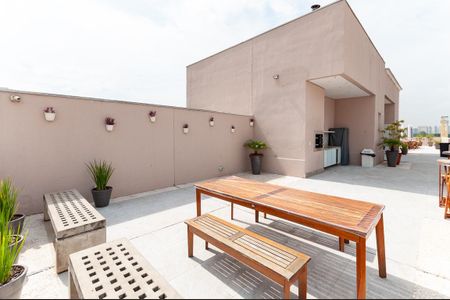 Apartamento para alugar com 40m², 2 quartos e sem vagaÁrea comum - Churrasqueira