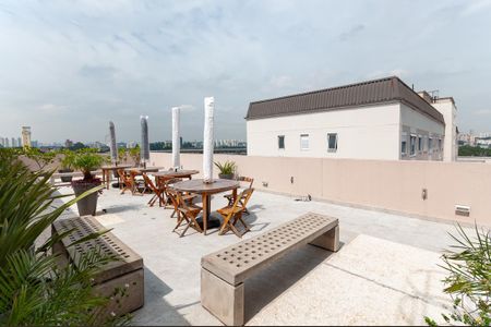 Apartamento para alugar com 40m², 2 quartos e sem vagaÁrea comum - Churrasqueira