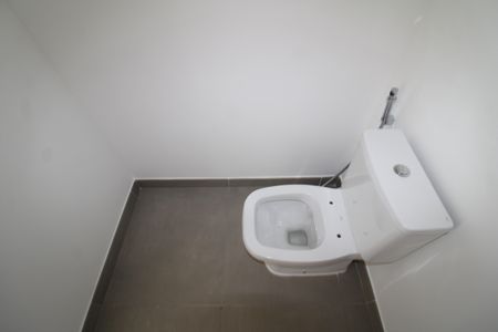 Apartamento à venda com 74m², 2 quartos e 1 vagaBanheiro 2