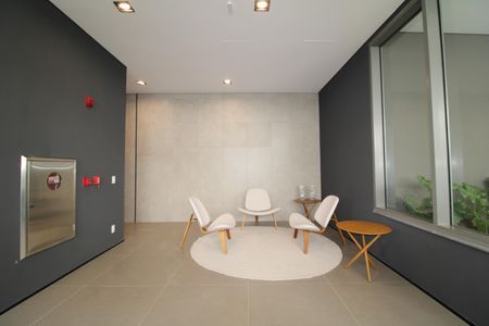 Apartamento à venda com 74m², 2 quartos e 1 vagaÁrea Comum