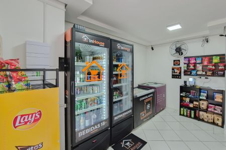 Apartamento para alugar com 56m², 2 quartos e 1 vaga Apartamento para alugar com 56m², 2 quartos e 1 vagaMercado