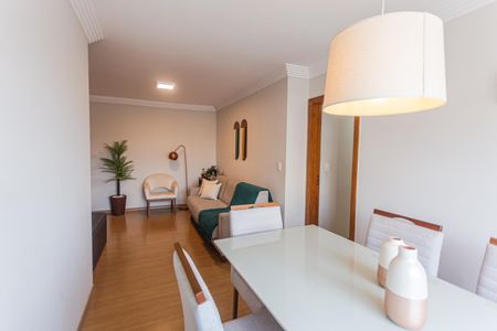 Apartamento à venda com 79m², 3 quartos e 2 vagas Apartamento à venda com 79m², 3 quartos e 2 vagasSala
