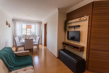 Sala de apartamento à venda com 3 quartos, 79m² em Sagrada Família, Belo Horizonte