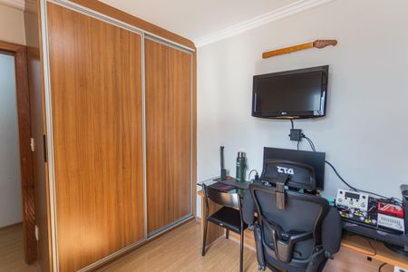 Apartamento à venda com 79m², 3 quartos e 2 vagas Apartamento à venda com 79m², 3 quartos e 2 vagasQuarto 1