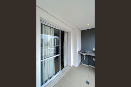 Apartamento à venda com 68m², 2 quartos e 1 vagaVaranda