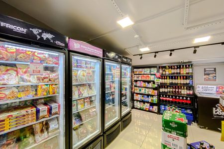 Apartamento à venda com 68m², 2 quartos e 1 vagaÁrea comum