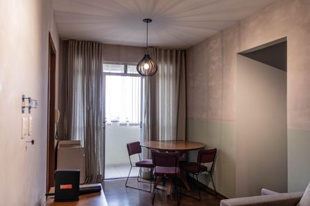 Sala de apartamento para alugar com 3 quartos, 68m² em Carlos Prates, Belo Horizonte