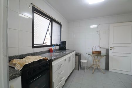 Apartamento para alugar com 150m², 3 quartos e 2 vagasCozinha