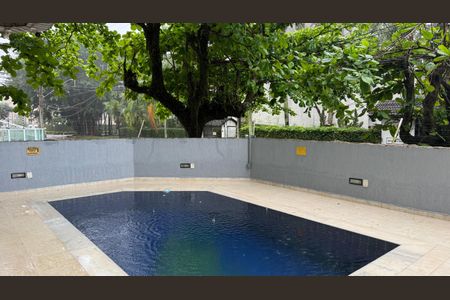 Apartamento para alugar com 150m², 3 quartos e 2 vagasÁrea comum - Piscina