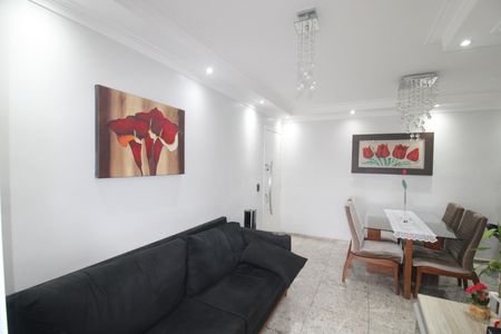 Apartamento à venda com 51m², 2 quartos e 1 vagaSala