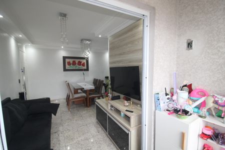 Varanda de apartamento para alugar com 2 quartos, 51m² em Parque Maria Domitila, São Paulo