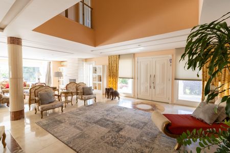 Sala de casa de condomínio para alugar com 7 quartos, 940m² em Cavalhada, Porto Alegre