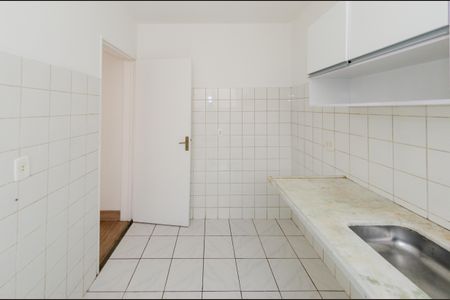 Apartamento à venda com 55m², 2 quartos e 1 vaga Apartamento à venda com 55m², 2 quartos e 1 vagaCozinha