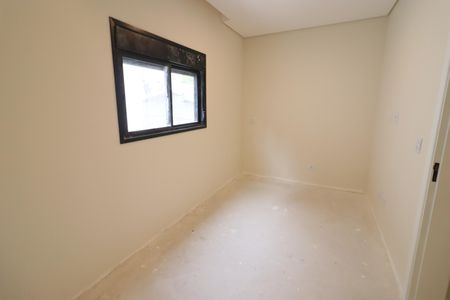 Casa à venda com 150m², 3 quartos e 4 vagasSuíte 2