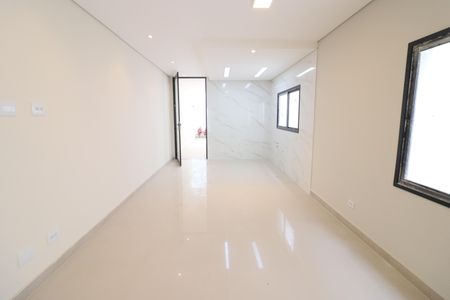 Casa à venda com 150m², 3 quartos e 4 vagasSala/Cozinha