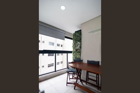 Varanda  de apartamento para alugar com 2 quartos, 45m² em Bela Vista, São Paulo